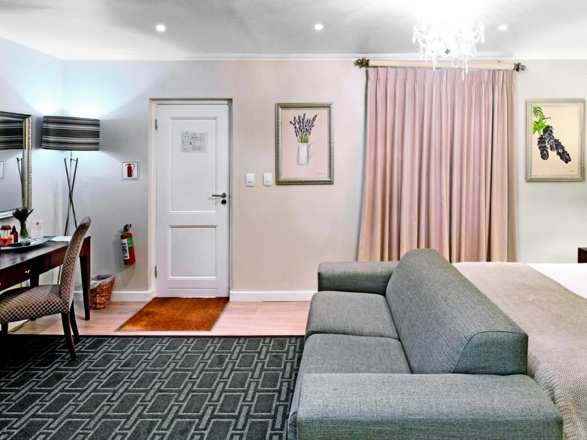 Lavender Farm Boutique Guest House Франсгук Екстер'єр фото